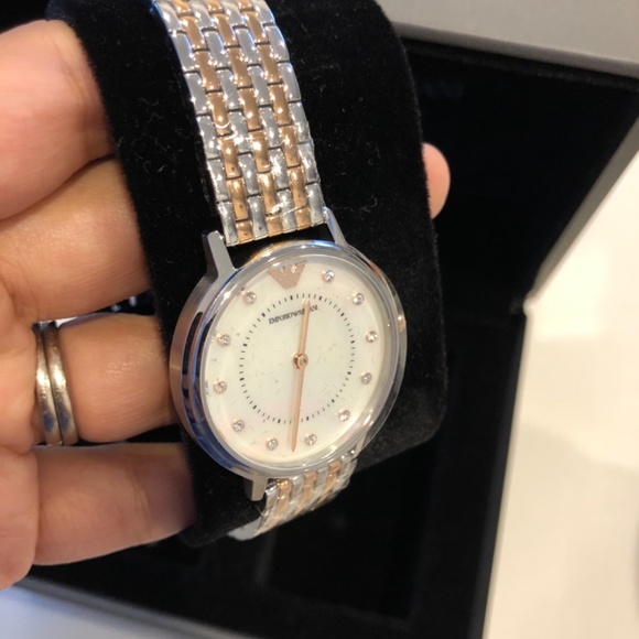 NWT His and Hers Emporio Armani watch set - Picture 11 of 15